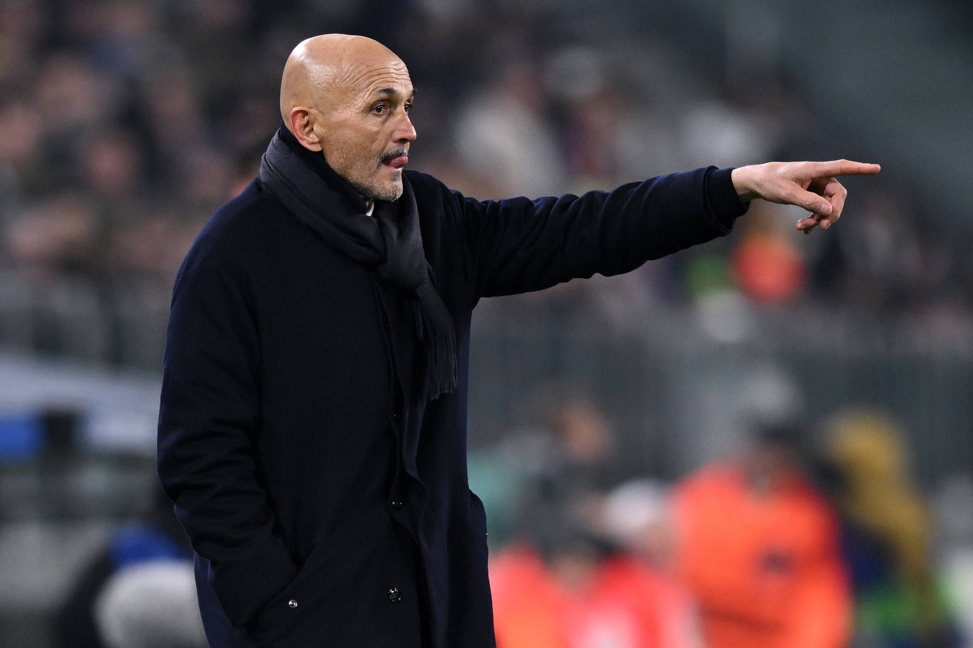 身价250万欧！官方：三镇签下葡超巴西后腰阿德里亚诺·菲尔米诺